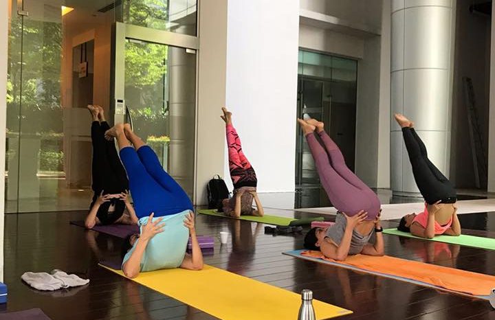 Shoulderstand – Queen of Asanas or Queen no more?